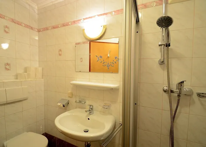 宝曼古特公寓 公寓 *